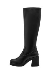 Bottes en cuir noir arrivant au genou, avec une texture lisse, un talon carré et des panneaux élastiques sur les côtés. Design minimaliste avec des détails de couture subtils.