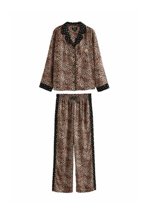 Set de pijamale cu imprimeu leopardo, format dintr-o bluză cu nasturi, guler și manșete negre, și pantaloni cu talie elastică, margine laterală neagră și accente aurii.
