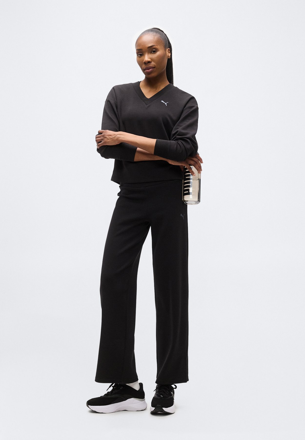 ELEVATED COMFORT V NECK CREW