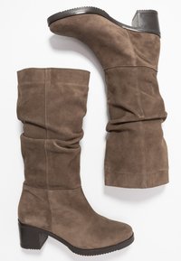 Mis Pepas Kozaki