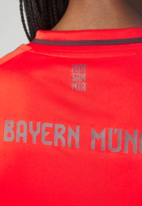 adidas Performance FC BAYERN M�NCHEN HOME JERSEY W - T-shirt imprimé - red
