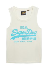 Biały bawełniany top na ramiączkach z niebieskim grafiką z napisem "REAL SuperDry" oraz japońskimi znakami, okrągłym dekoltem i bez rękawów.