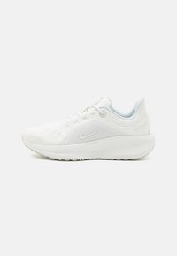 Επιλέχθηκε, summit white/photon dust/off white