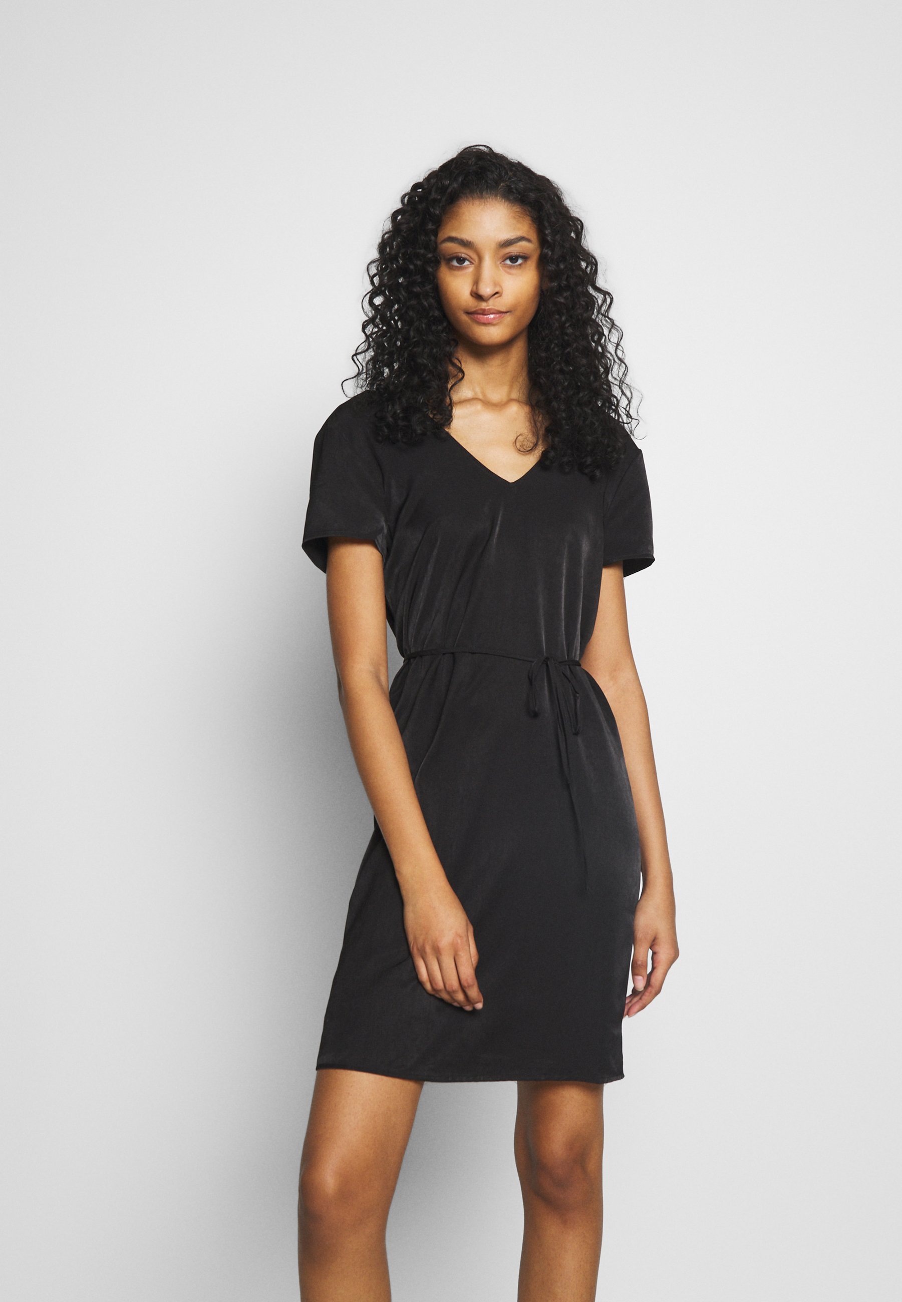 Object OBJEILEEN LACE V NECK DRESS Kjole black Zalando.no Object OBJEILEEN LACE V-NECK DRESS - Kjole - black
