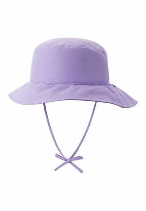 Cappello a secchiello lavanda con tesa larga e cinturino per il mento regolabile annodato a fiocco, progettato per la protezione solare.
