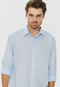 Pako Lorente - Koszula