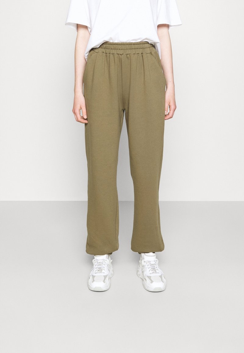 DESIGNERS REMIX Jogginghose - olive
