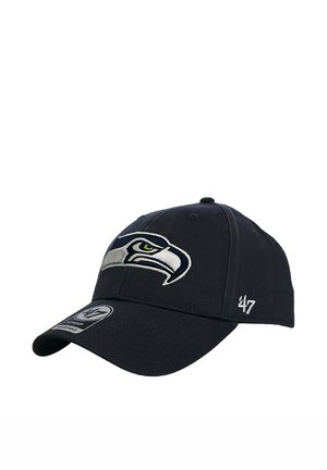 Schwarze Baseballkappe mit aufgesticktem Seattle Seahawks-Logo auf der Vorderseite und "47 Brand" auf der Seite gestickt.