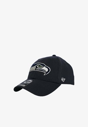 Schwarze Baseballkappe mit aufgesticktem Seattle Seahawks-Logo auf der Vorderseite und "47 Brand" auf der Seite gestickt.