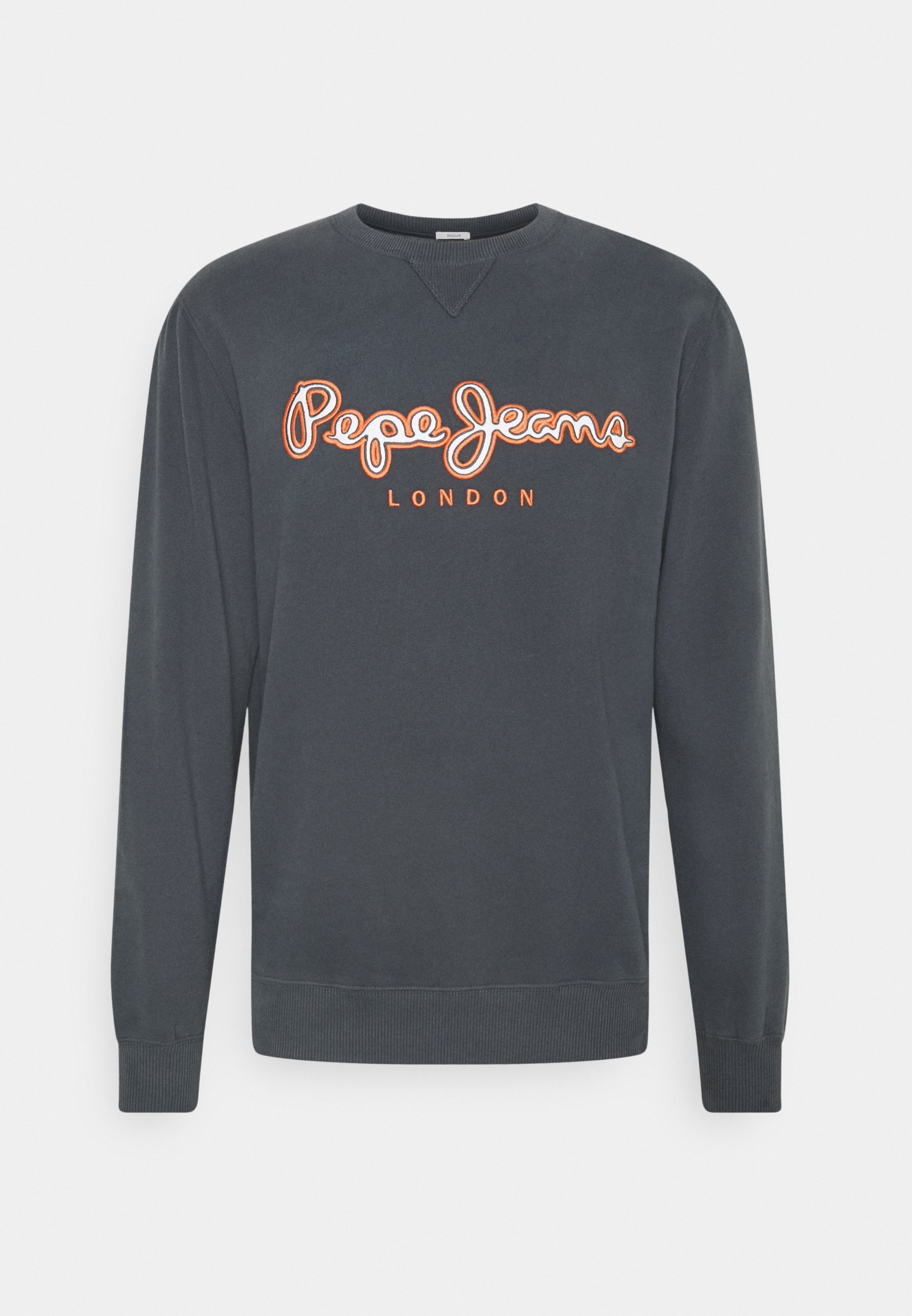 jeans and pullover