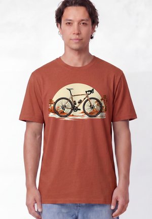 watapparel, GRAVELBIKE UNISEX - Print T-shirt - heritage brown