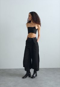 MM6 Maison Margiela Stivaletti - black