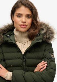 Superdry & Co FUJI HOOD MID LENGTH - Abrigo de invierno - olive green