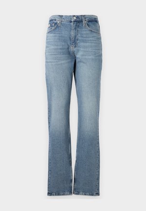 Svetlo modri kavbojke z ravnim nogavicom, petimi žepi, zankami za pas in zadrgo. Tkanina ima subtilno teksturo.