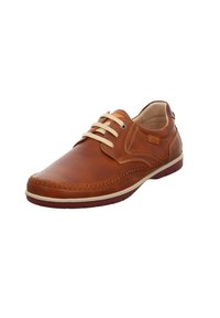 Braune Leder Herren Schuhe mit hellbraunen Schnürsenkeln, glatter Oberfläche, kontrastierender Naht, runden Zehen und einer gepolsterten Innensohle für hohen Komfort.