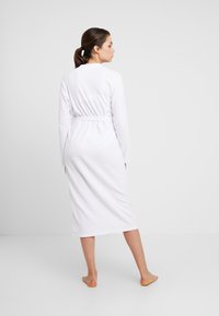 Anna Field BATHROBE - Dressing gown - white