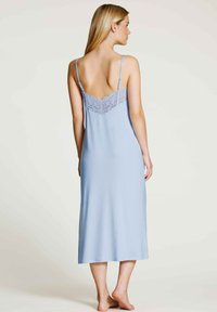 Calida Elegant Dreams - Nachtjapon - harmony blue