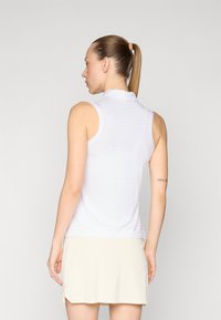 Thumbnail Image 3