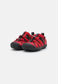 Keen SEACAMP II CNX CHILDREN UNISEX - Pārgājienu sandales - racing red/gargoyle