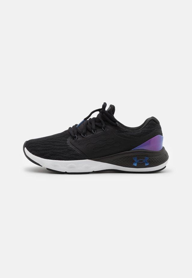 CHARGED VANTAGE - Obuwie do biegania treningowe - black