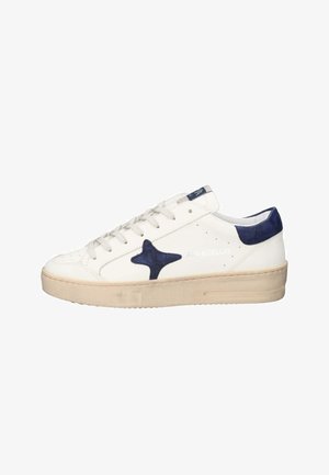 AMA-BRAND, SLAM - Sneakers basse - bianco