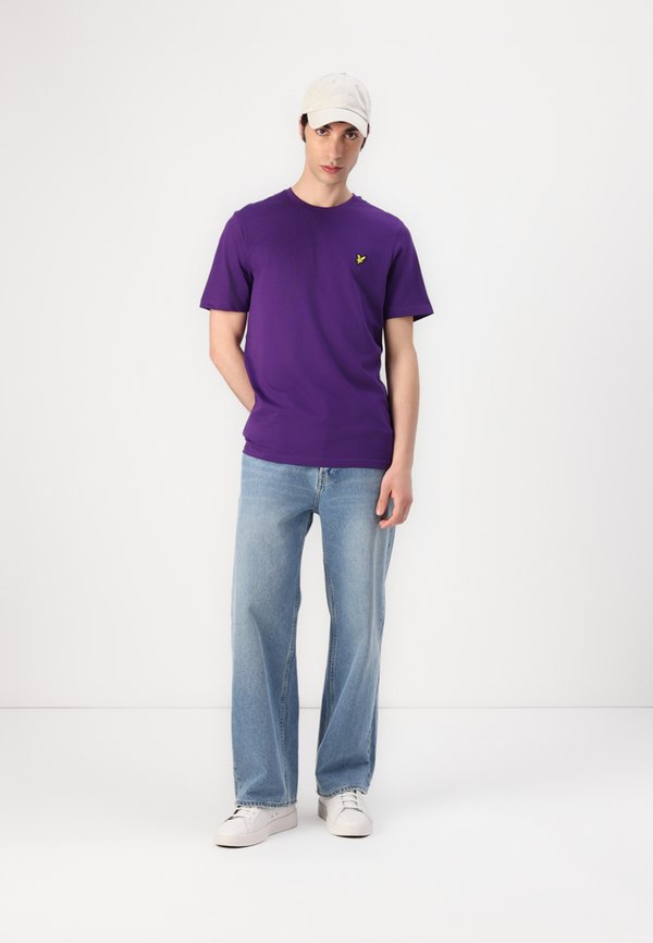 Basic T-shirt - acai2