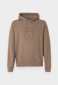 Sudadera con capucha marrón, con el logotipo GUESS en relieve en el frente dentro de un triángulo y cordones ajustables en la capucha.