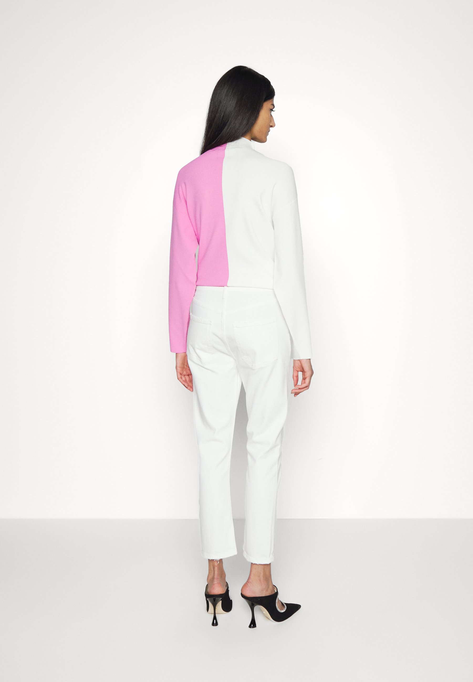 agolde riley jeans white