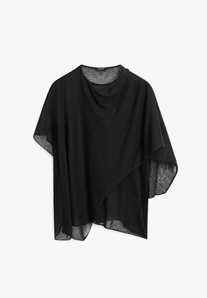 Schwarze asymmetrische Bluse mit kurzen Ärmeln aus leichtem, halbtransparentem Stoff und einem drapierten, überlappenden Vorderteil.