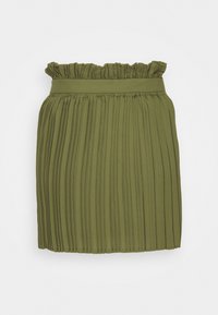 Jupe plissée vert olive avec taille élastique froncée et large ceinture en haut, style longueur genou.