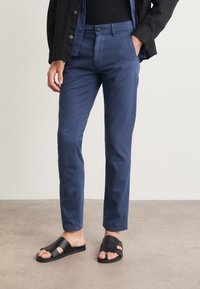 BOSS SLIM - Chino hlače - open blue