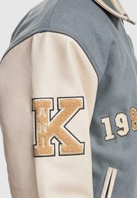 Karl Kani Kurtka Bomber