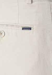 Hackett London Chino hlače - camel