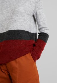 JDY Sweter