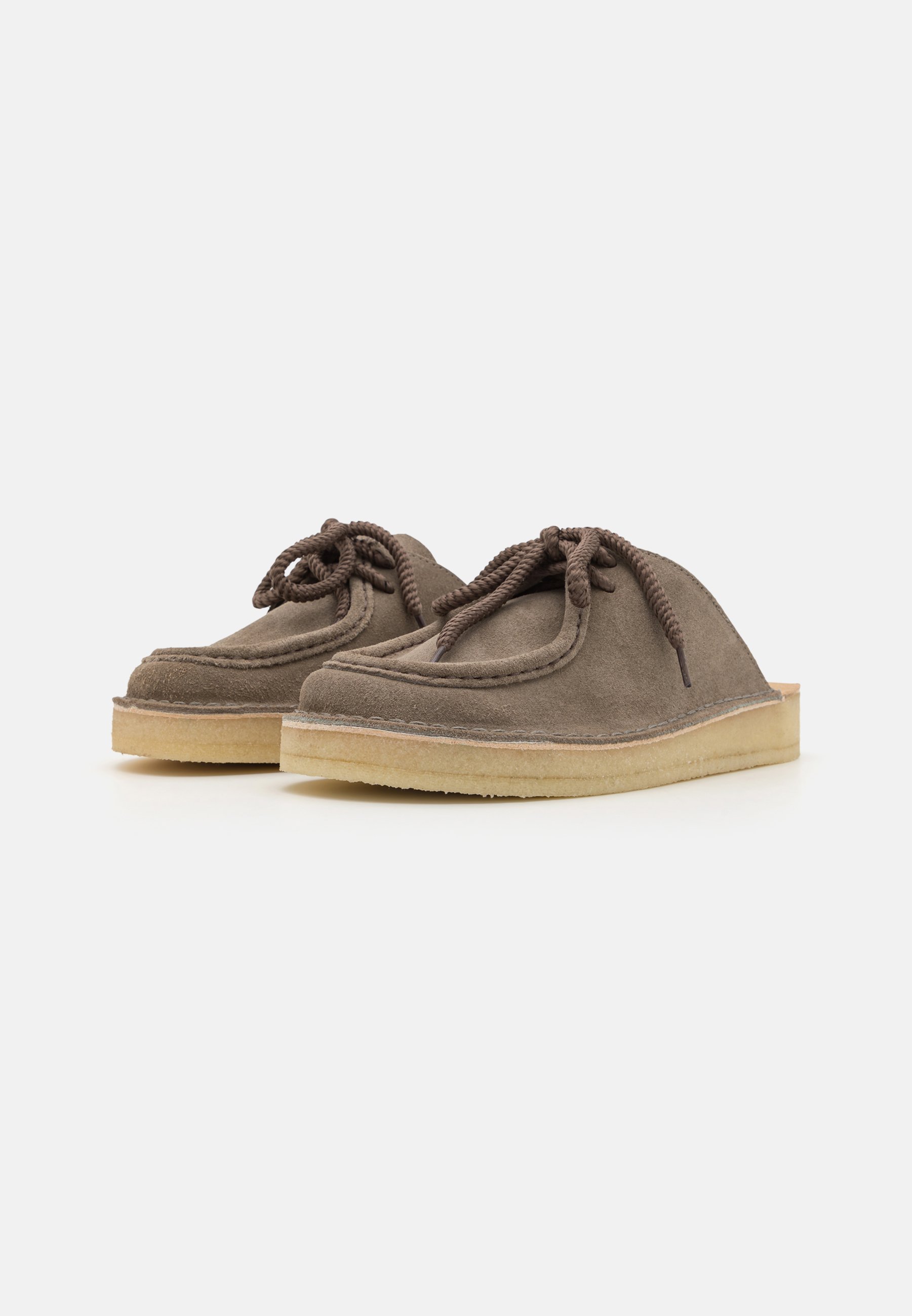 靴 CLARKS ORIGINAL DSRTNomad Mule Amazon.com | Clarks - Womens Dsrt Nomad Mule Shoes, Color