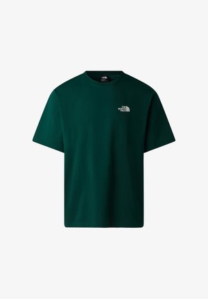 Ciemnozielona bawełniana koszulka z krótkim rękawem, okrągłym dekoltem i małym białym logo The North Face na lewej piersi.