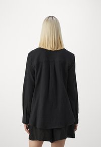 Gina Tricot Button-down blouse - black