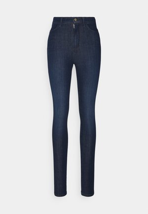 Strakke jeans in donkerblauw denim, met een hoge taille, ritssluiting aan de voorkant, knoopsluiting en klassiek ontwerp met vijf zakken. Gladde textuur.