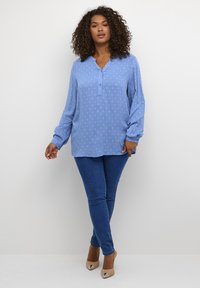 Kaffe Curve JOY  - Blusa - ultramarine   chalk dot