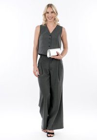 Tamaris Clutch - silver coloured