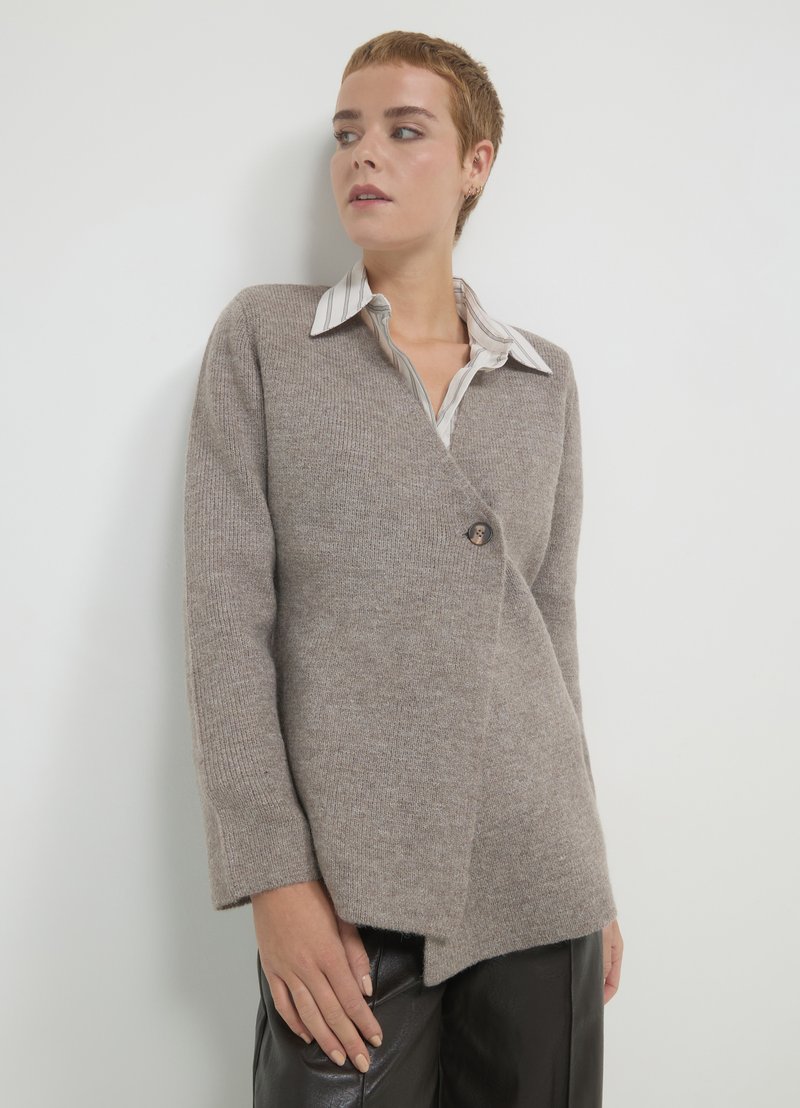 Calliope Cardigan - marrone