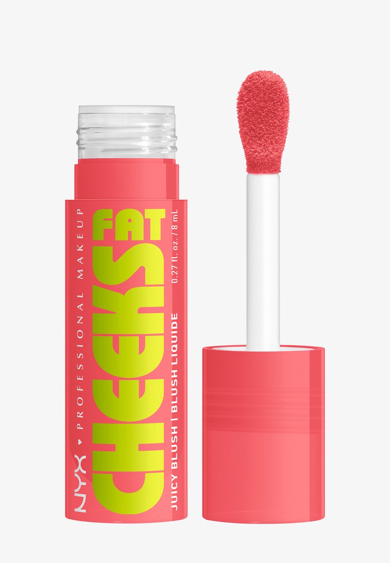 Blush Juteux Fat Cheeks NYX dans un emballage rose avec un texte jaune vif. Dispose d'un embout applicateur doux pour une application précise. Capacité de 8 mL.