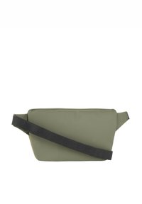 Marsupio verde oliva realizzato in tessuto liscio con una forma rettangolare. Presenta una tracolla nera regolabile e una chiusura con zip per una conservazione sicura.