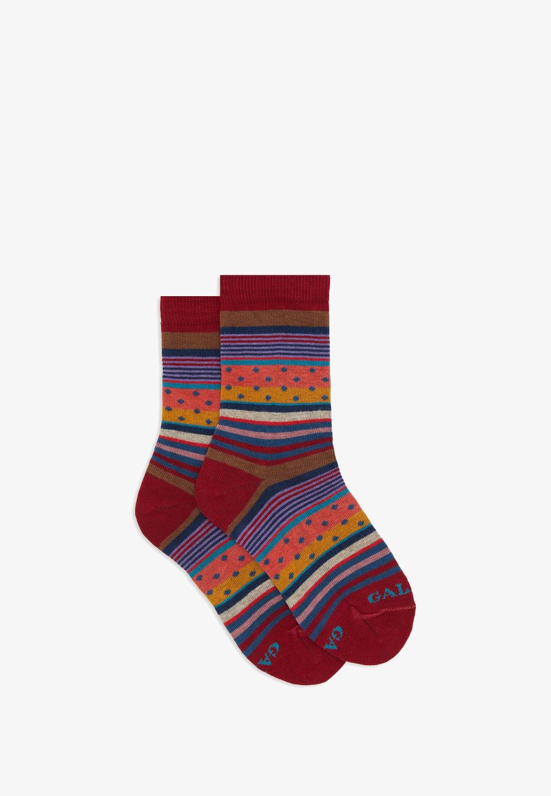 Calzini multicolori con strisce orizzontali e pois in rosso, marrone, blu, arancione e viola, con un bordo a coste e logo.
