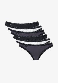 Geselecteerd, black combination