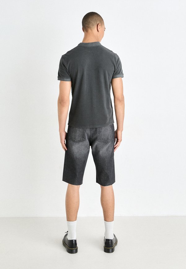 STRAIGHT - Denim shorts3