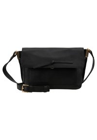 Schwarze Leder-Crossbody-Tasche mit Klappe, verstellbarem Riemen, goldfarbenen Beschlägen, strukturierter Oberfläche und einer Schnallen-Detail am Riemen.