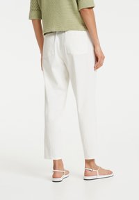 OPUS Tygbyxor - off-white