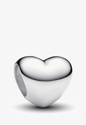 Perla a forma di cuore in argento con superficie lucida e liscia e centro cavo, caratterizzata da bordi arrotondati e finitura lucida.