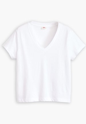 T-shirt blanc uni à manches courtes avec col en V, posé à plat, en tissu léger en coton, avec une petite étiquette de marque à l'intérieur du col.